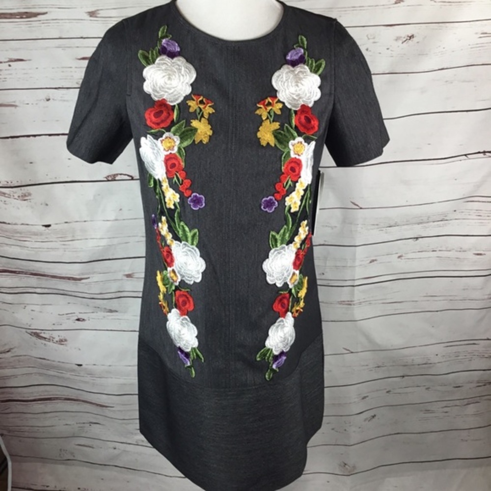NWT Box Fit Black Denim Floral Dress Size‎ 2 Garden Tea Party